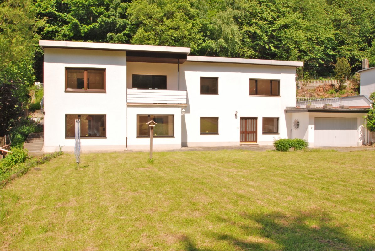 Balkhausen, Ein- Zweifamilienhaus (Exposé 1214) - Oliver Reifferscheid - Immobilienmakler Darmstadt