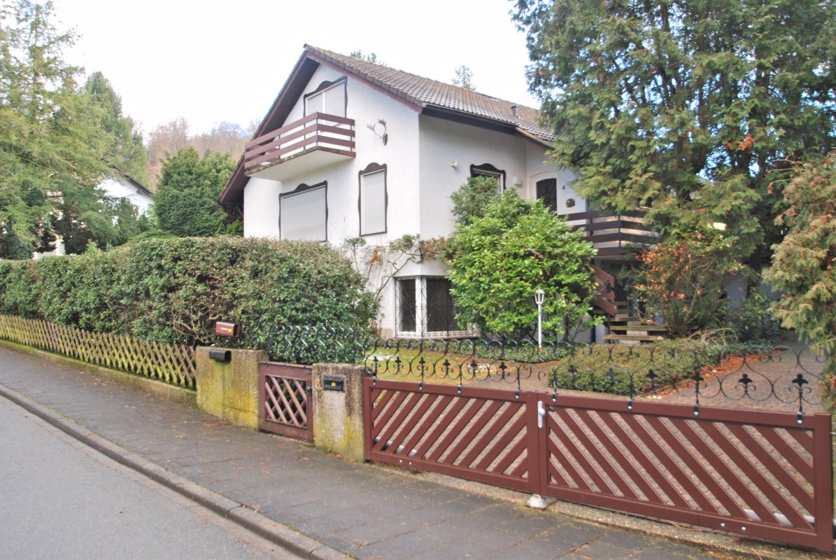 Jugenheim, Einfamilienhaus in Bestlage - Exposé 1234 - Oliver Reifferscheid - Immobilienmakler Darmstadt
