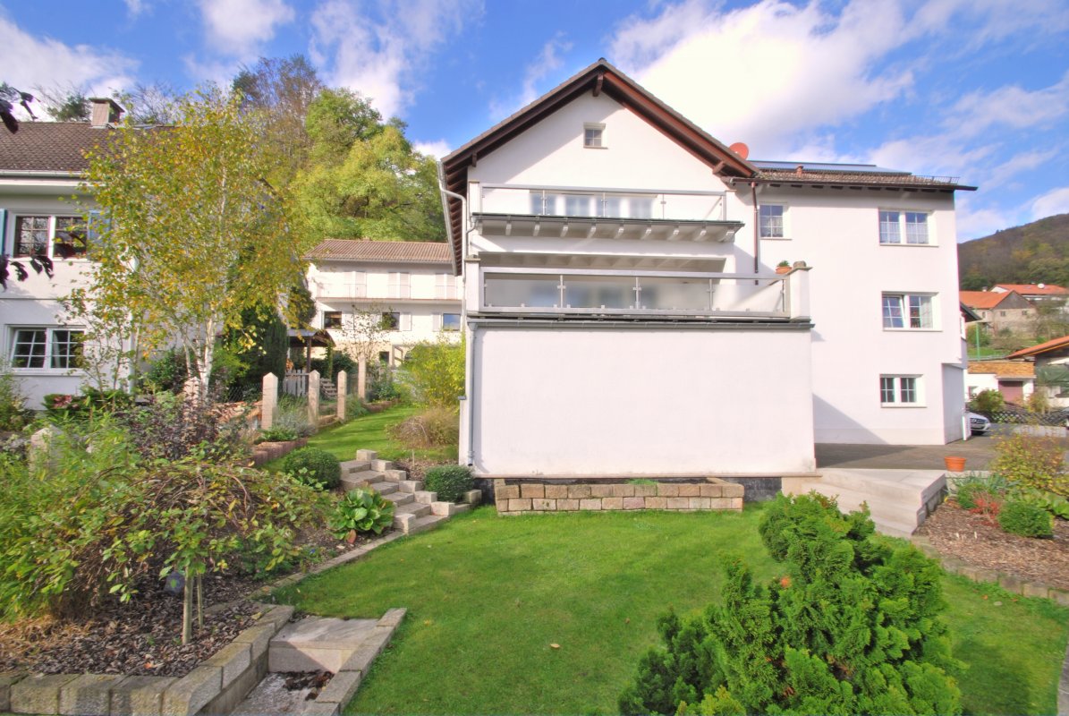 Reichenbach, Zweifamilienhaus, Südblick - Exposé 1502 - Oliver Reifferscheid - Immobilienmakler Darmstadt
