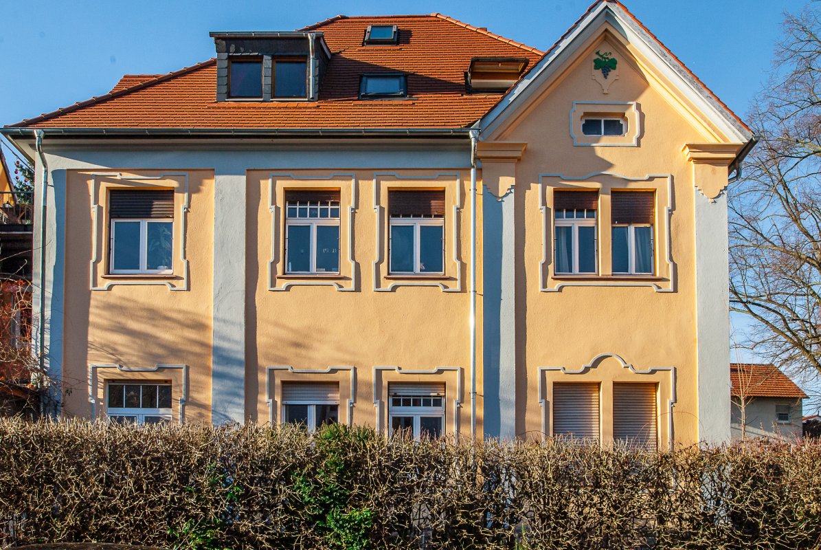 Roßdorf, Wohnung mit Charme im Stilaltbau - Exposé 1605 - Oliver Reifferscheid - Immobilienmakler Darmstadt