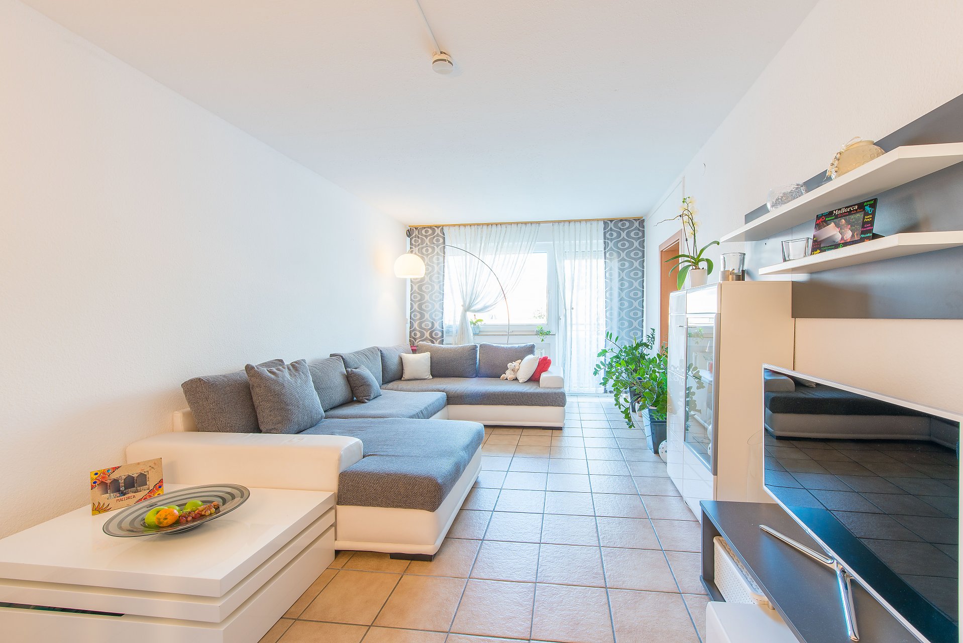 Bensheim Leben ohne Treppen in modernisierter EG Wohnung - Oliver Reifferscheid - Immobilienmakler Darmstadt
