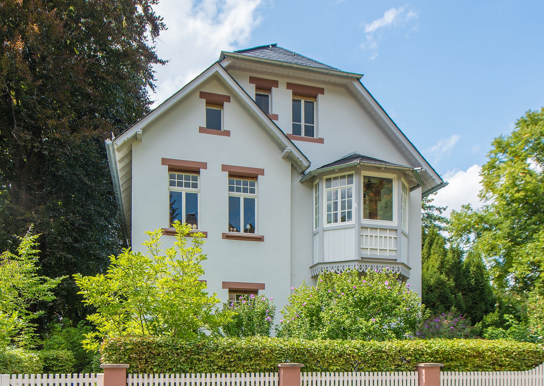 Seeheim-Jugenheim Wunderschöne Villa der Jahrhundertwende in sehr guter Lage, umfangreich saniert - Oliver Reifferscheid - Immobilienmakler Darmstadt