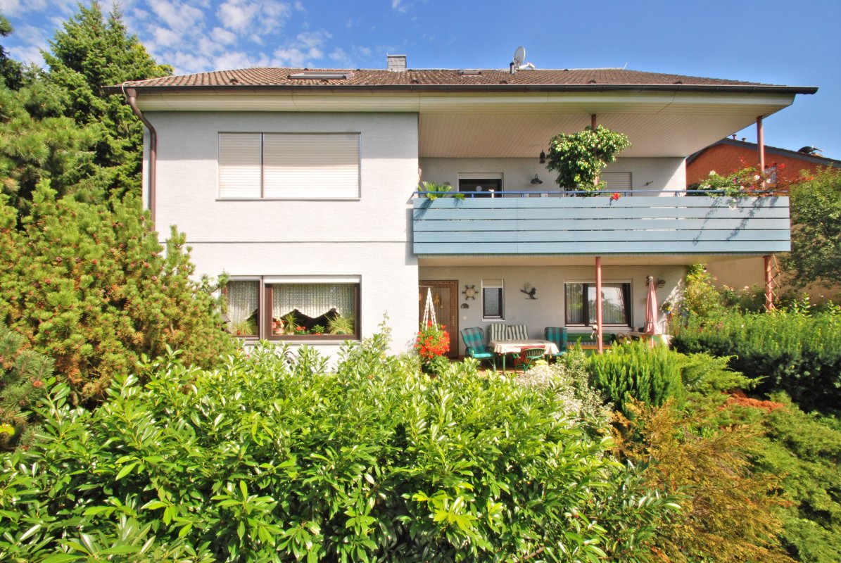 Zwingenberg, Einfamilienhaus mit Blick (Exposé 1026) - Oliver Reifferscheid - Immobilienmakler Darmstadt