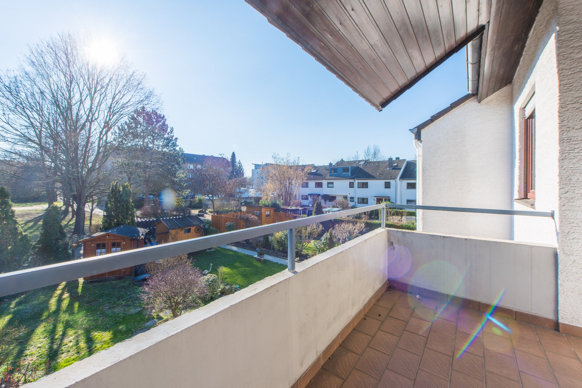 Darmstadt - Arheilgen - Reihenmittelhaus mit Südgarten und Blick in eine kleine Grünanlage